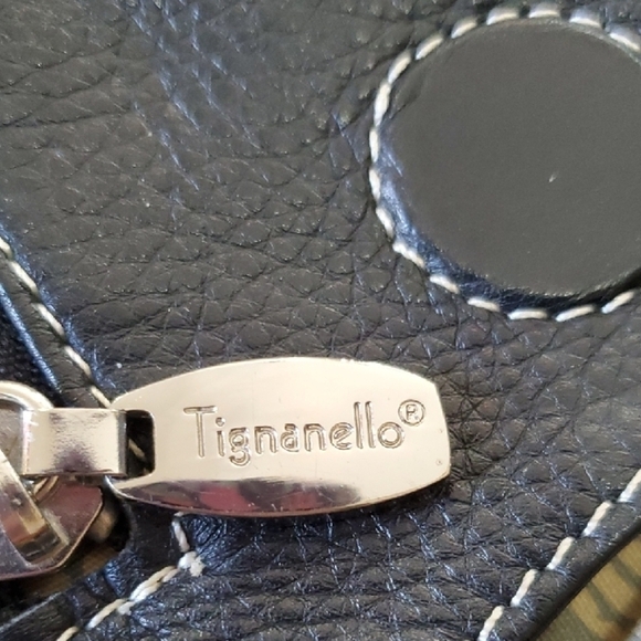 Tignanello Black Crossbody Bag with Flap Closure and Long Strap - Picture 2 of 12